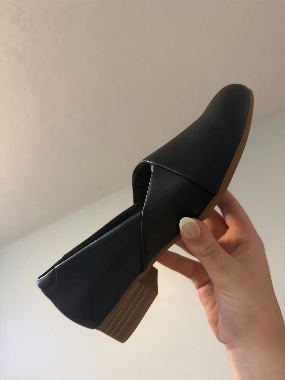 Clarks classic black